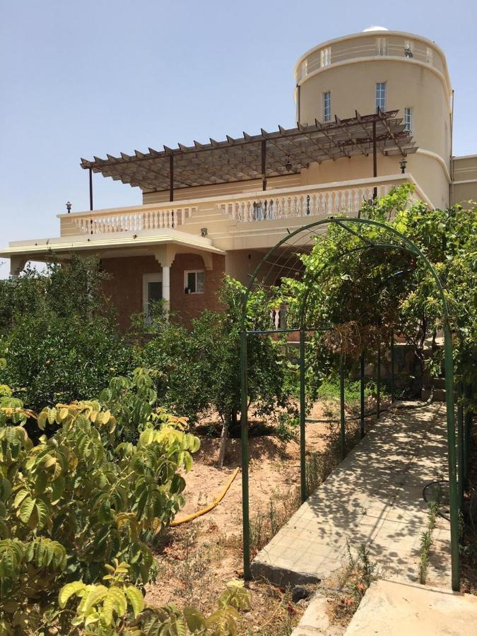 Villa Algbl Alakhdr Siq Sayq Exterior foto